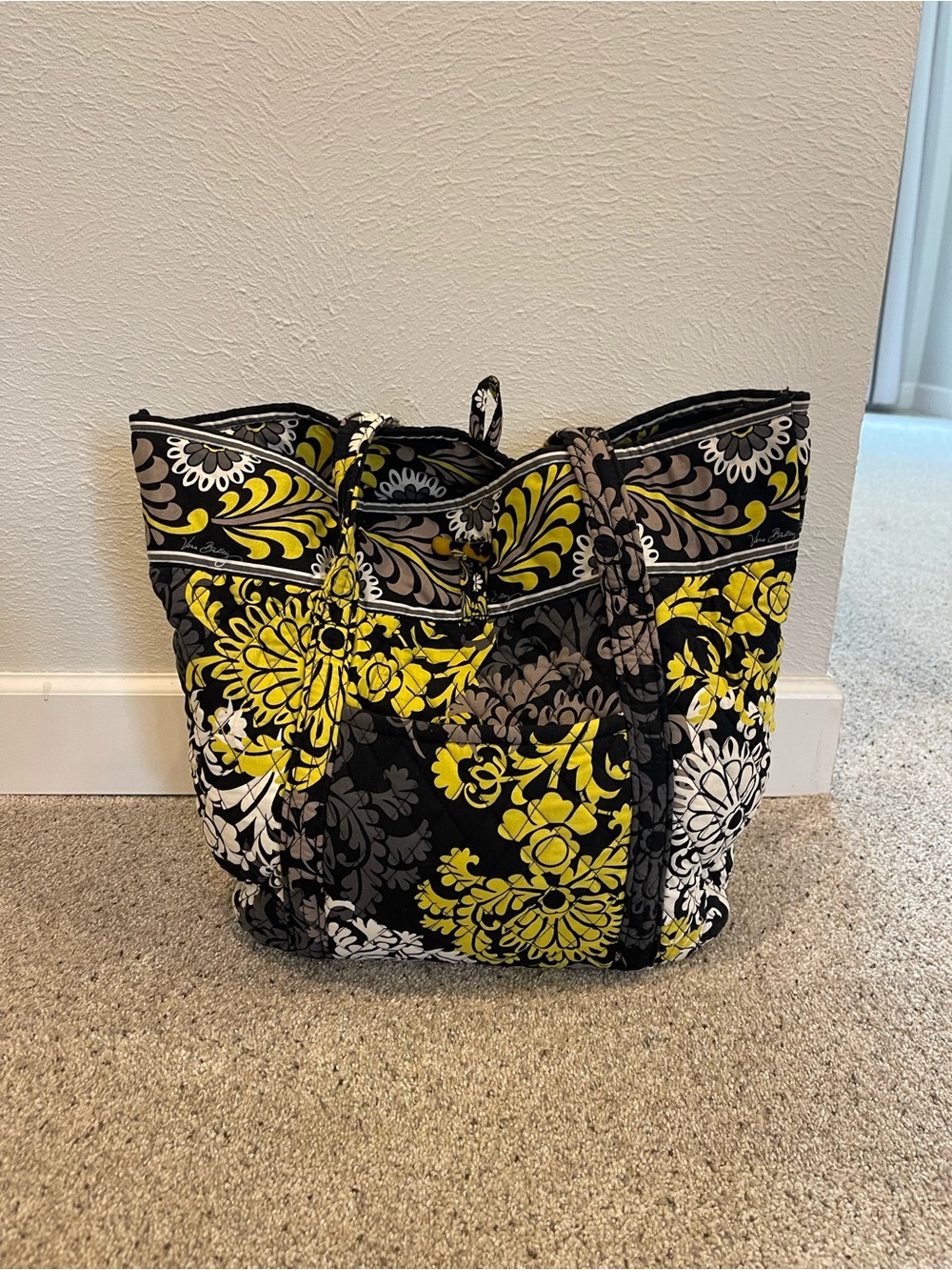 Vera Bradley Large Tote